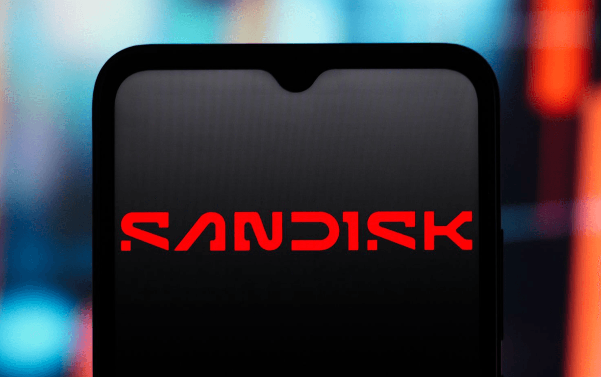 SNDK 股價較歷史高點下跌 33%:AI 記憶體熱潮真的結束了嗎?
